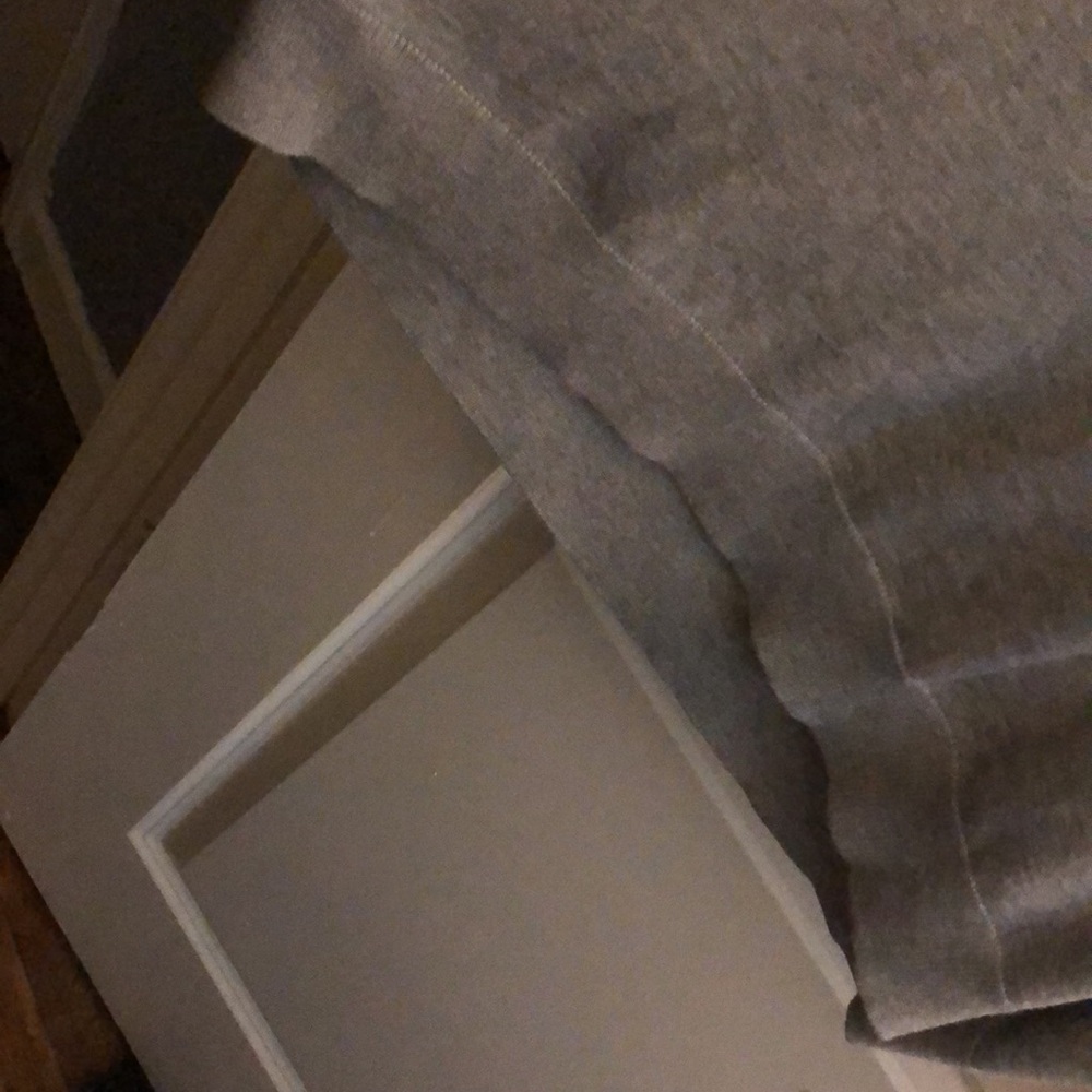 Sweater - Picture 4 of 5